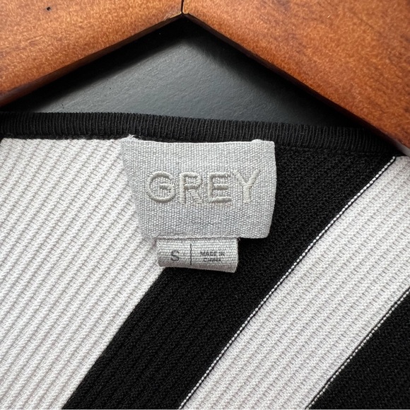 Jason Wu GREY Collection Oversized V-Neck Sweater Striped Size S - Picture 7 of 10